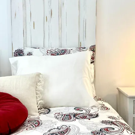 Apartament Red Em A 250m Do Santuario Fátima