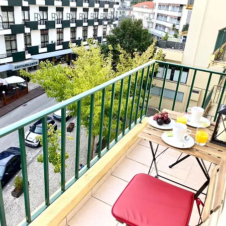 Apartament Red Em A 250m Do Santuario Fátima