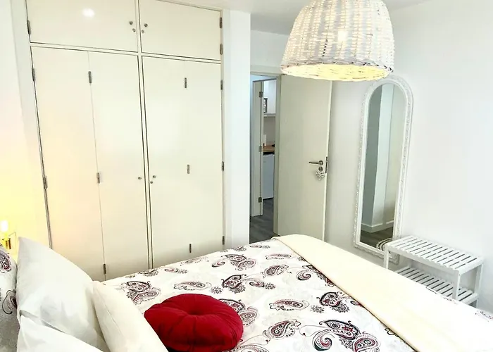 Apartman Red Em A 250m Do Santuario Fátima
