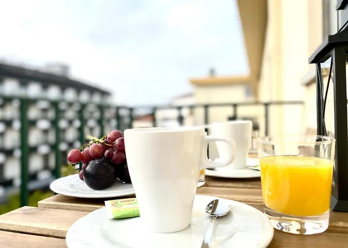 Red Em A 250m Do Santuario * Φάτιμα